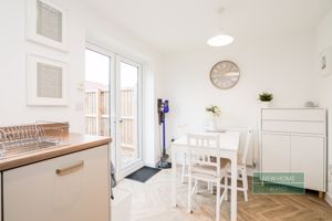 Photo 14- click for photo gallery